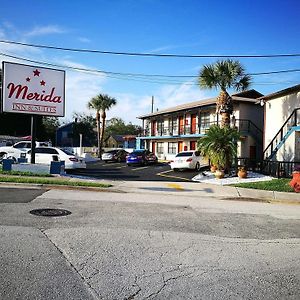 Merida Inn & Suites